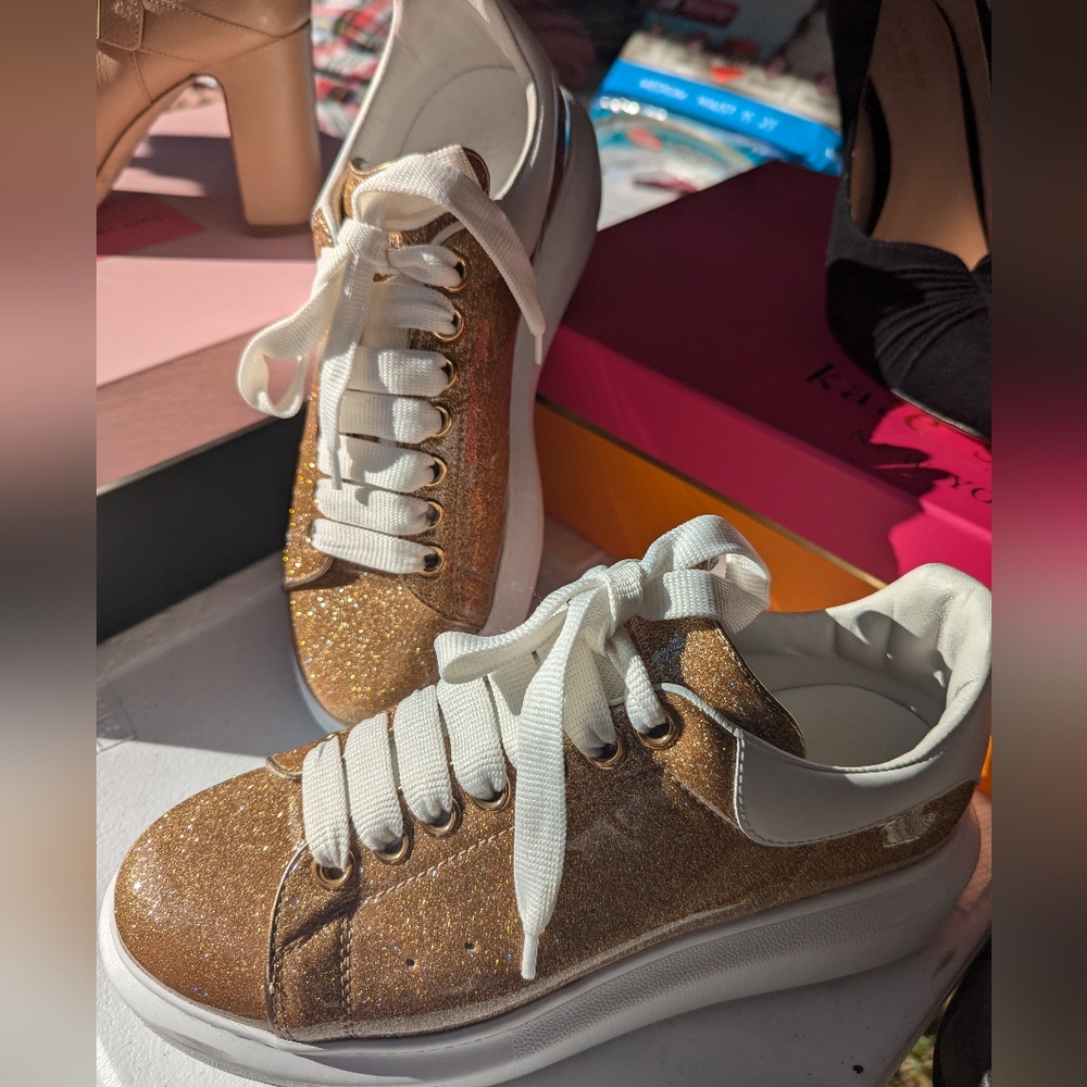Alexander McQueen Oversized Gold Glitter Sneaker